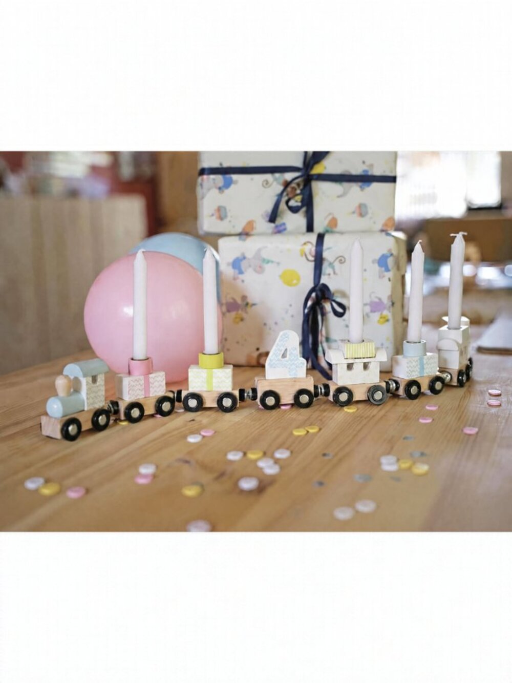 NWT Goki Wooden Toys Magnetic Pastel Celebration Train